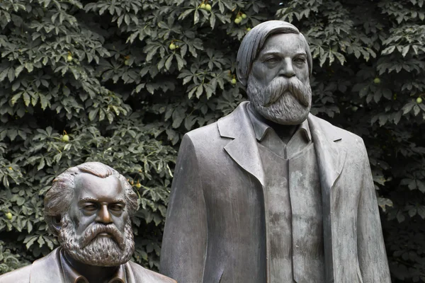Marx e Engels — Fotografia de Stock