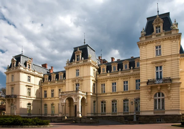 Palacio Potocki en Lviv, Ucrania Imagen de stock