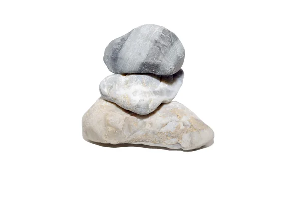 Ισορροπημένη zen πέτρες σε λευκό — Φωτογραφία Αρχείου