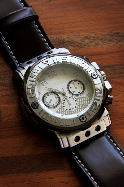 Luksusowy zegar — Zdjęcie stockowe