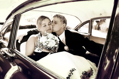 Kiss on the backseat clipart