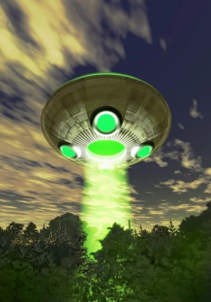 Ufo alieno sopra una foresta — Foto Stock