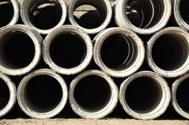 Beton pipes.