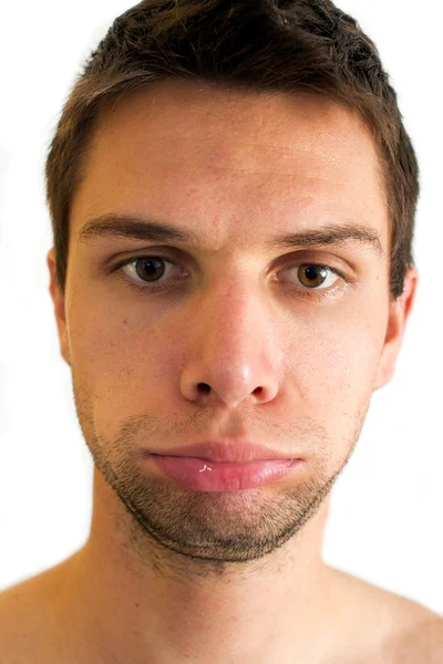 Hombre haciendo expresión y soplando labios —  Fotos de Stock