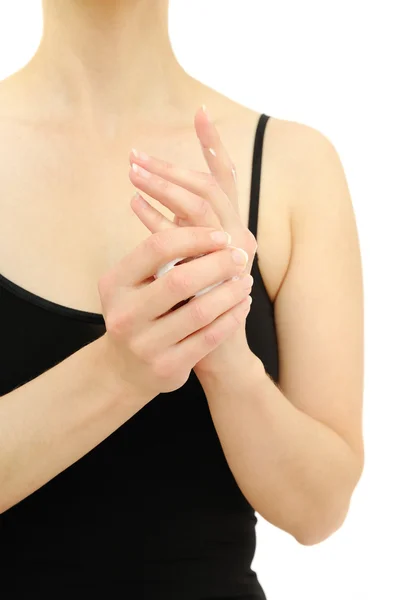 Лечение сухой кожи рук со сливками — стоковое фото