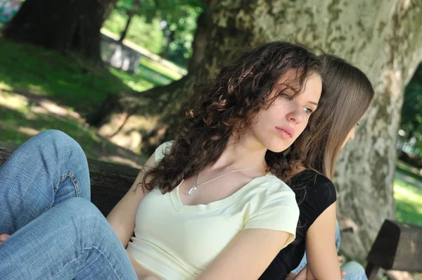 Friends (teenage girls) in conflict — Stock Photo, Image