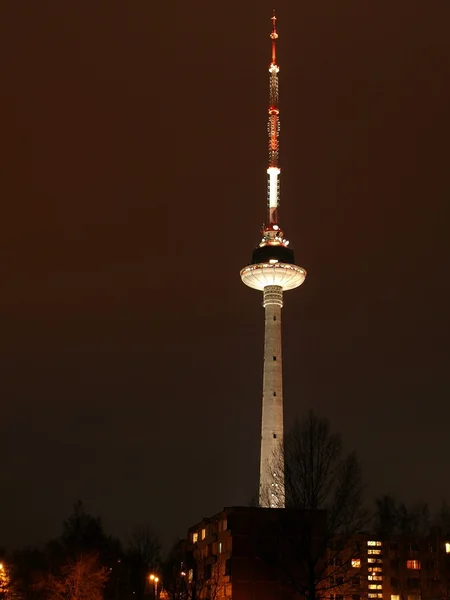 Tv 타워는 밤에 — 스톡 사진