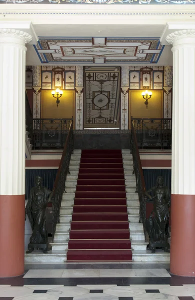 MAin entrada escadas de Achillion palácio - Corfu, Grécia — Fotografia de Stock