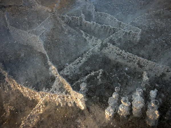 氷の中の亀裂 — ストック写真