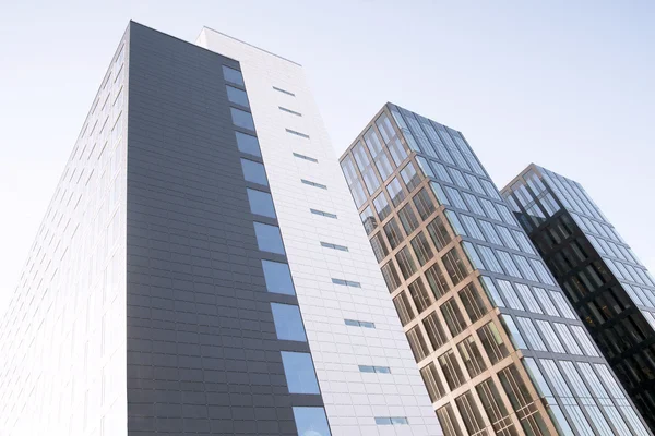 Высокие офисные здания — стоковое фото