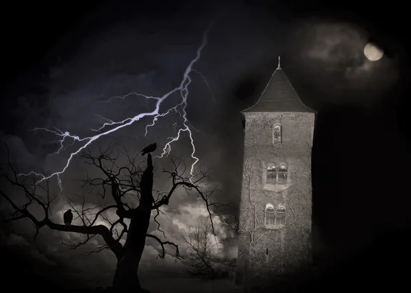 Spooky byggnad — Stockfoto