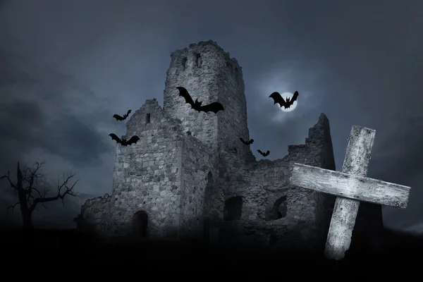 Ruin with bats — Stock Photo, Image