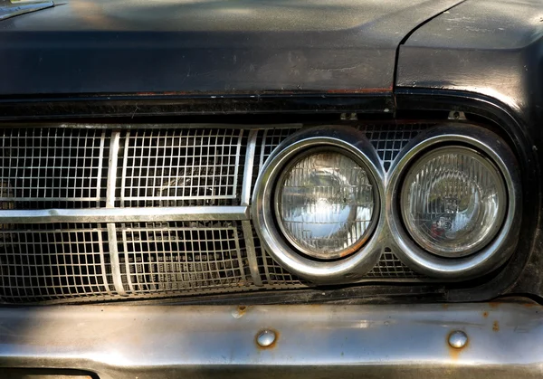 Grill of vintage car — Stock Photo, Image