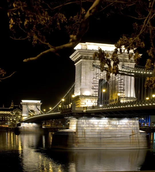 Будапешт, Цепной мост — стоковое фото