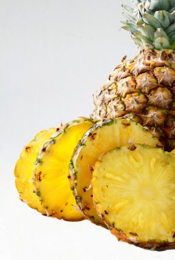 Ananas Meyve