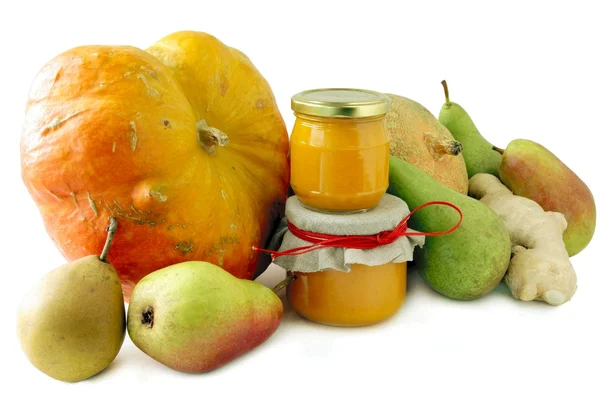 南瓜、 梨、 生姜和果酱作为保留 — 图库照片