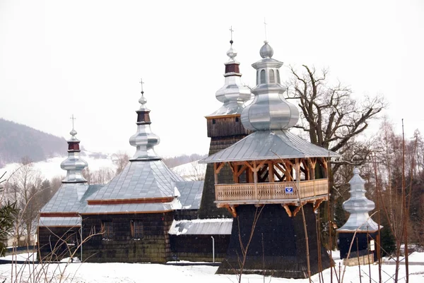 Iglesia ortodoxa de madera en Brest cerca de Krynica resort — Foto de Stock