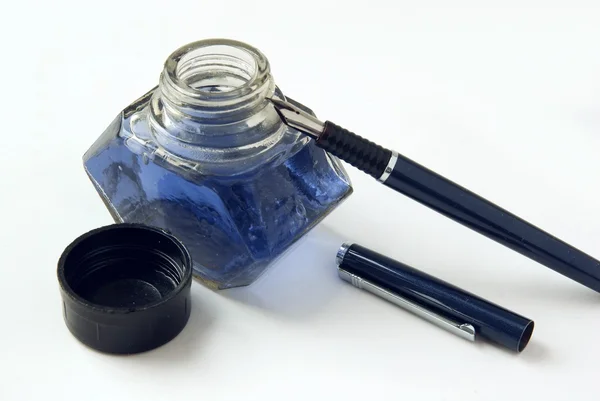 Ink and fountainpen — Stock Photo, Image