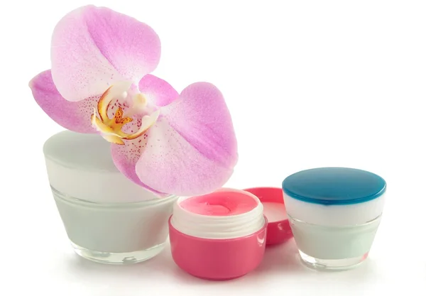 Cremes cosméticos para a beleza das mulheres — Fotografia de Stock
