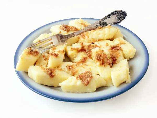 Sýr a bramborové nudle na večeři — Stock fotografie