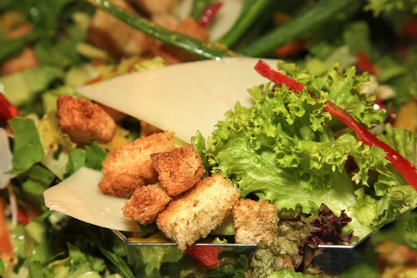 Green salad with parmesan — Stock Photo, Image