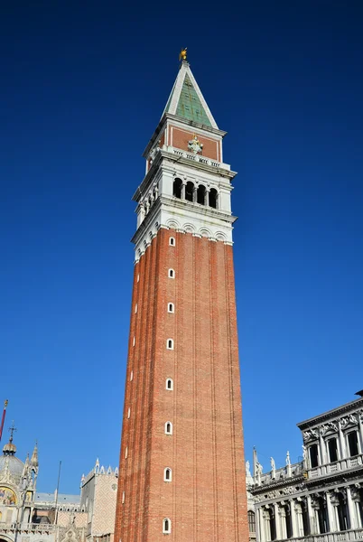 Venedik, campanile di san marco — Stok fotoğraf