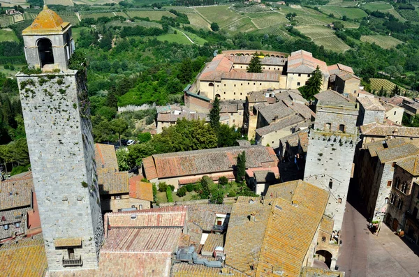 San Gimignano, ville aux belles tours, Toscane — Photo