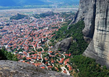 Kalampaka Köyü, meteora uçurumlar, Yunanistan