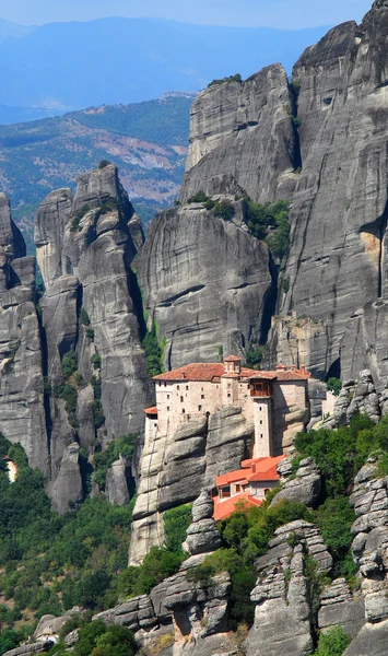 Монастырь Руссану в Метеоре, Греция — стоковое фото