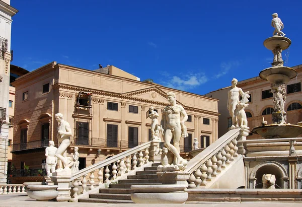 Pretoria-Brunnen in Palermo, Sizilien — Stockfoto