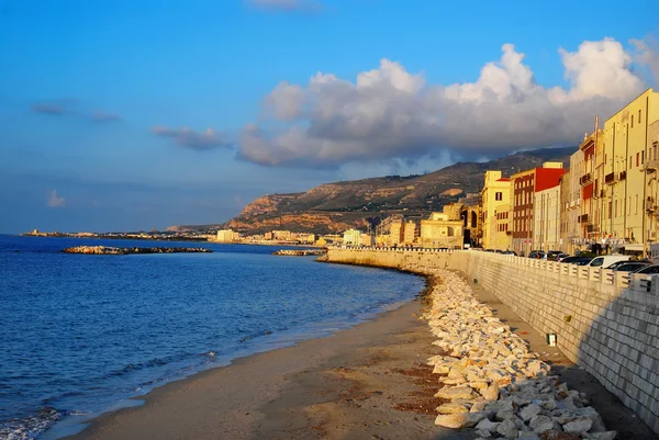 Mediteranerean moře v trapani, Sicílie — Stock fotografie