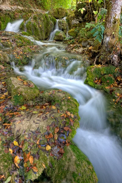 Cachoeira em Plitvicka Jezera — Fotografia de Stock