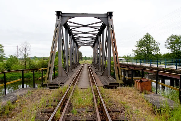 Most kolejowy żelaza — Zdjęcie stockowe