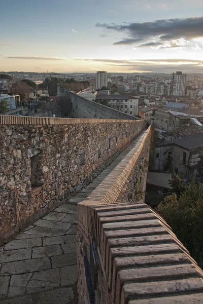Girona and its walls — Stock Photo, Image