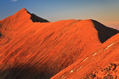 günbatımı Karpat Dağları, fagaras, romania