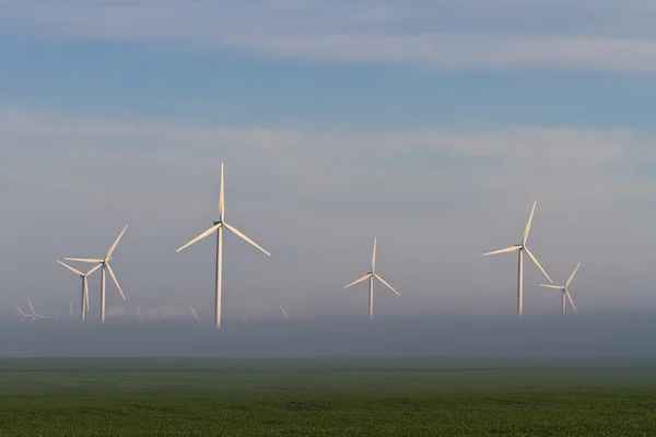 Wind power turbines — Stock Photo, Image