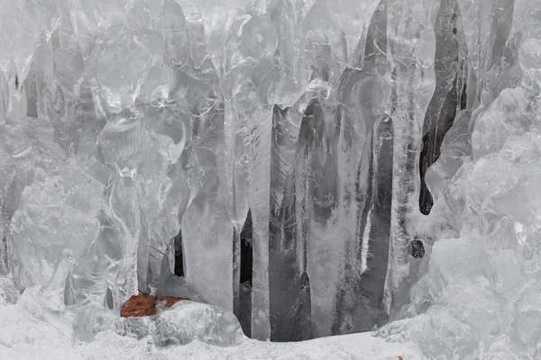 Бахрома льда — стоковое фото