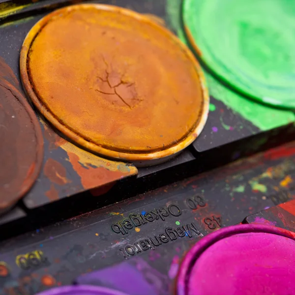 Pinsel haarpinsel spitze farbkasten ölfarbe kunst schule gemälde — Stok fotoğraf