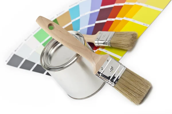 Farbe farbfächer pinsel farbtopf renovieren heimwerker baumarkt — Stock fotografie