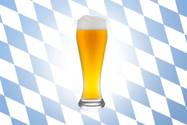 Weizenbierglas tropfen bier Oktoberfest Bayern Alkohol — Foto de Stock