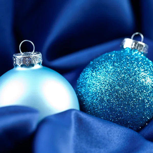 Weihnachten invierno kugel weihnachtsbaum seide samt stoff Blau — Foto de Stock