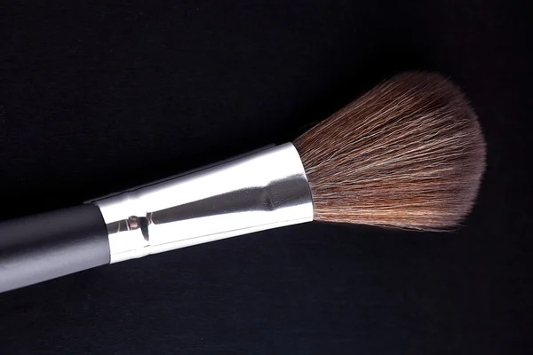 Pinsel puder palety kosmetikerin tworzą schminken — Zdjęcie stockowe