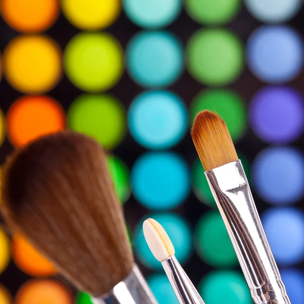 Палитра пинзель-палок kosmetikerin составляют шминкен — стоковое фото
