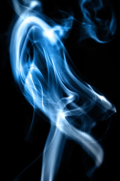 Mehrfarbig rauch qualm Wellen forma zumbido fumaça zigarro — Fotografia de Stock