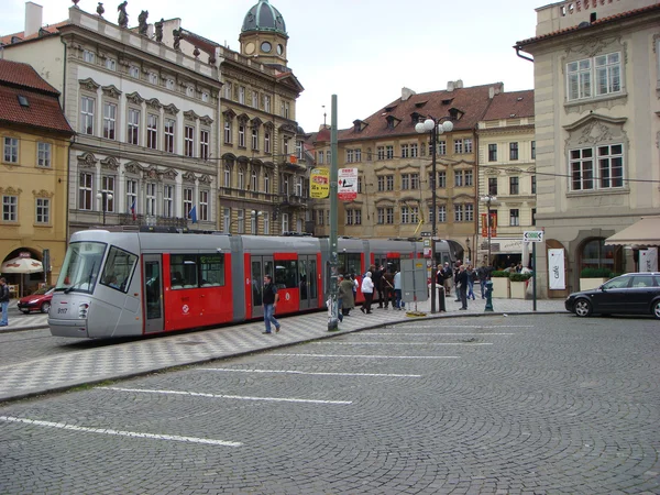 Nové pražské tramvaje navržený porsche — Stock fotografie