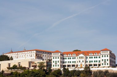 Üniversite Binası