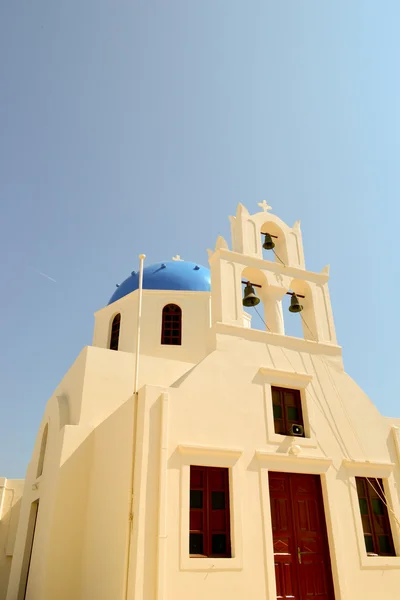 Belltower santorini üzerinde — Stok fotoğraf