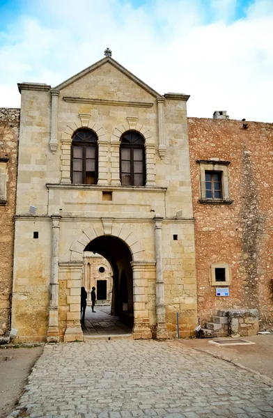 修道院的入口门 — 图库照片