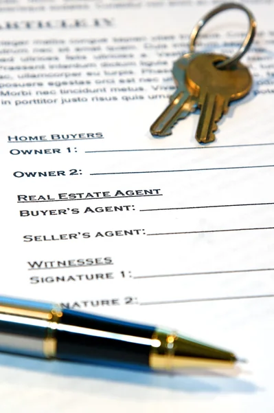 Umowa sprzedaży domu — Zdjęcie stockowe