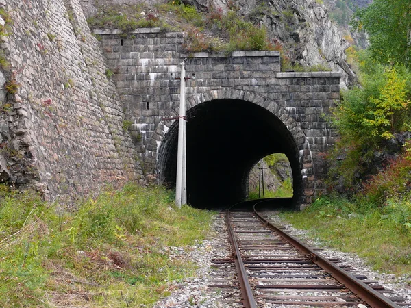 Krugobaikalskaya 鉄道のトンネル — ストック写真